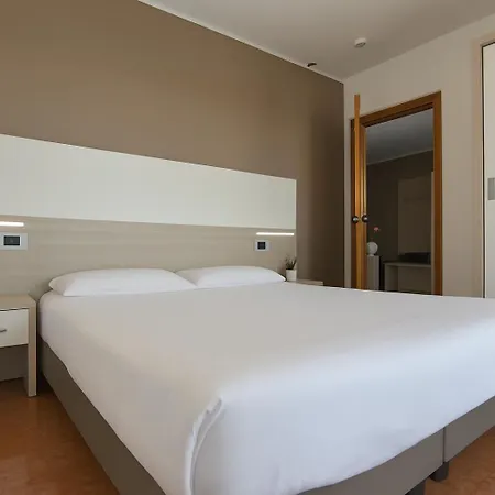 Aparthotel All'adige Verona