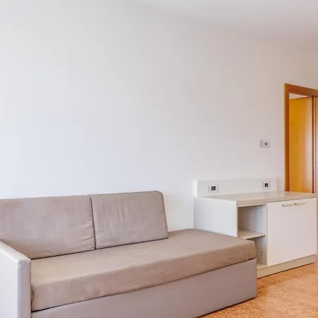 All'adige Aparthotel 4*