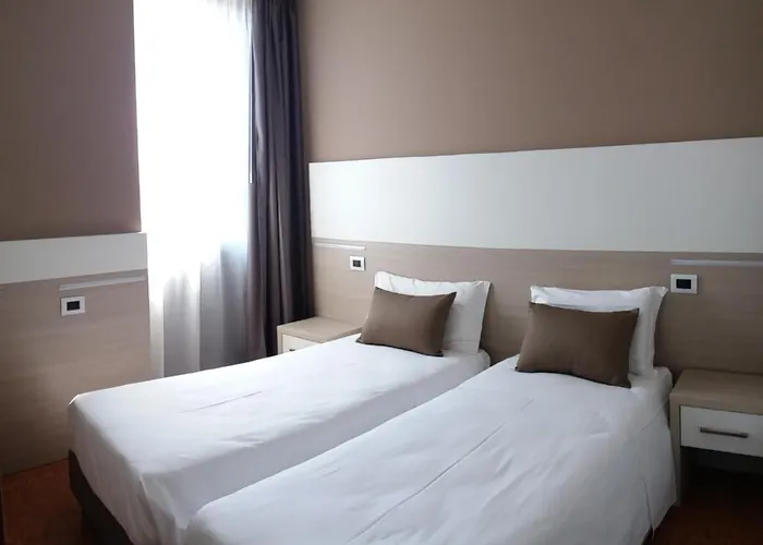 All'adige 아파트호텔 베로나