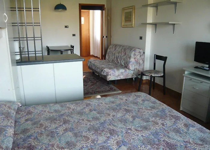 All'adige Aparthotel 4*