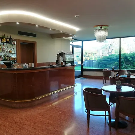 公寓式酒店 阿迪杰河酒店