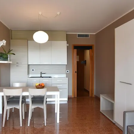 Apart Otel All'adige