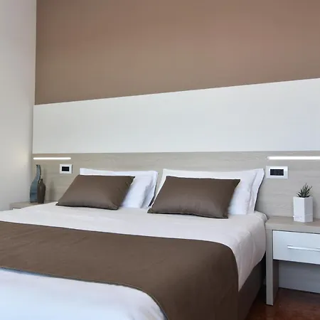 レジデンス アラーディジェ 4* ヴェローナ