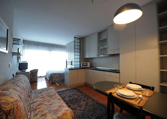 All'adige Aparthotel 4*