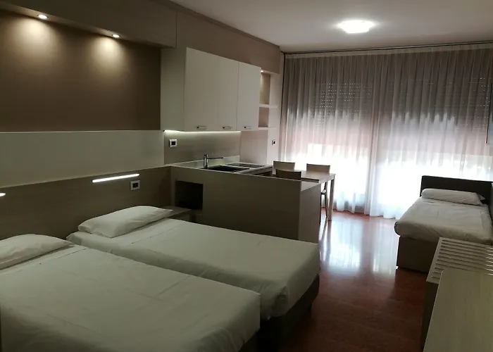 All'adige Ξενοδοχείο με διαμερίσματα 4*